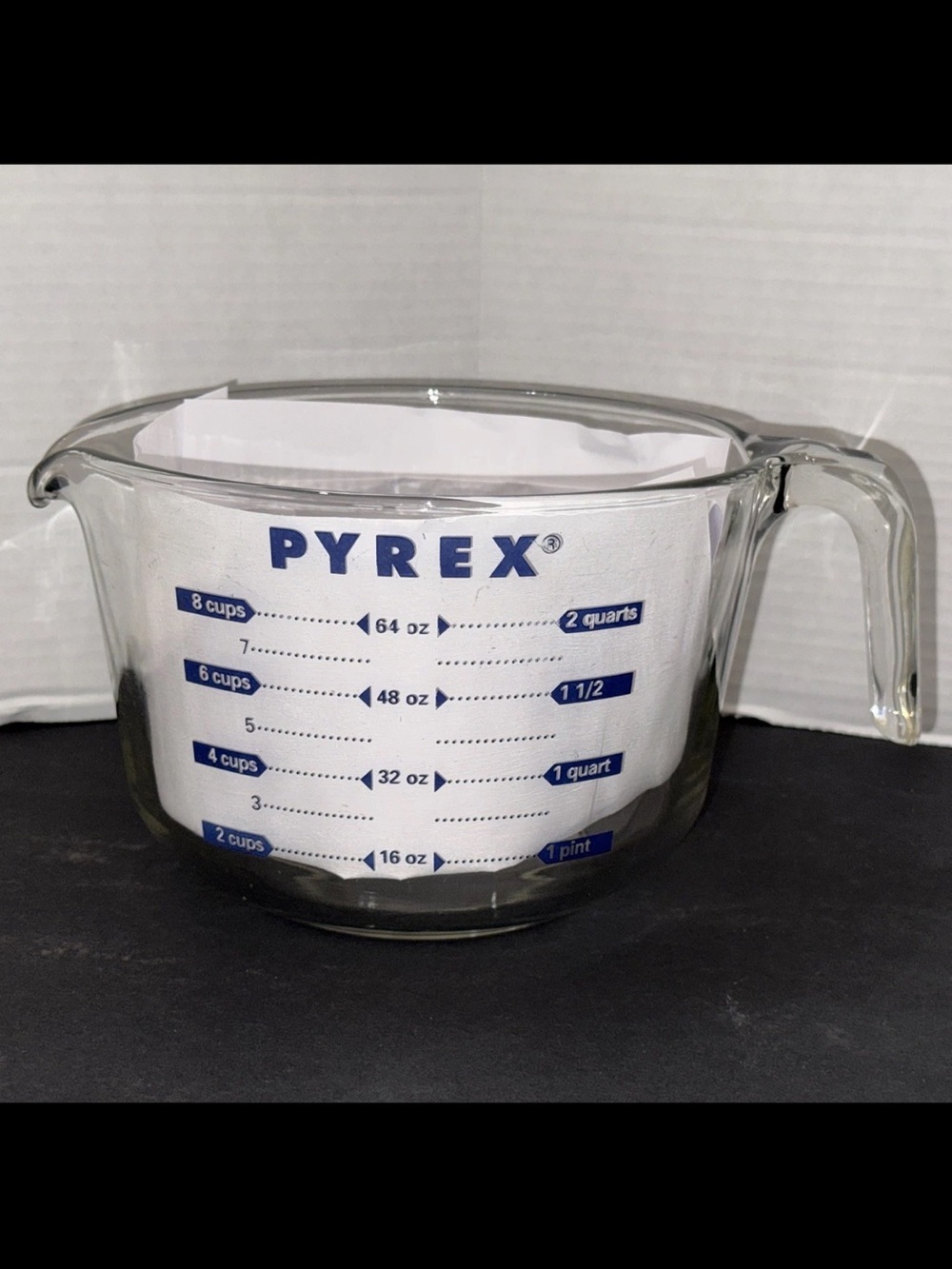 1980’s PYREX 8 Cup 2 Quart 64oz Glass Measuring Cup Blue Lettering Grocery USA